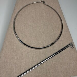 Elegant Silver Necklace and Bracelet Set